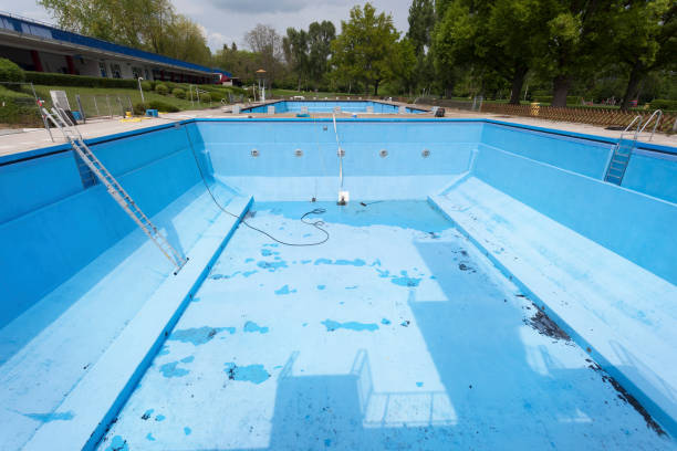 Best Water damage restoration experts  in Indianola, WA